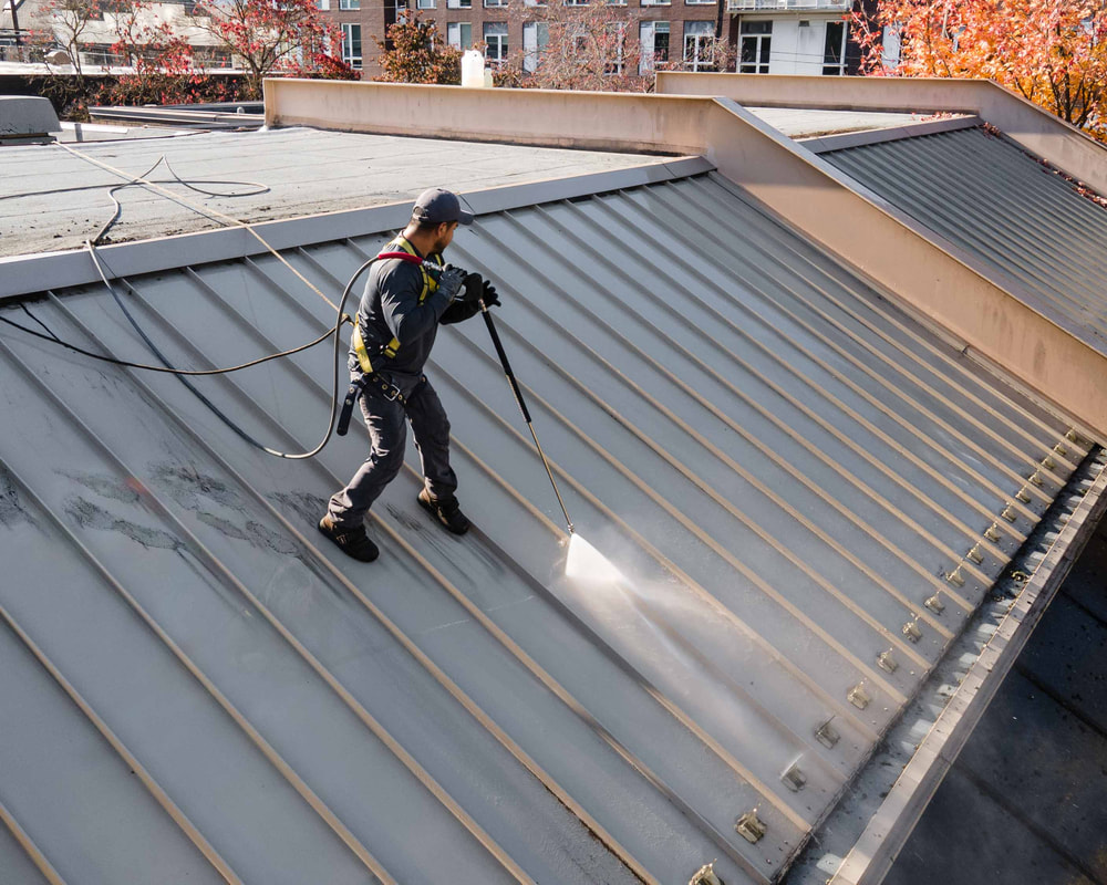 pressure washing roof house